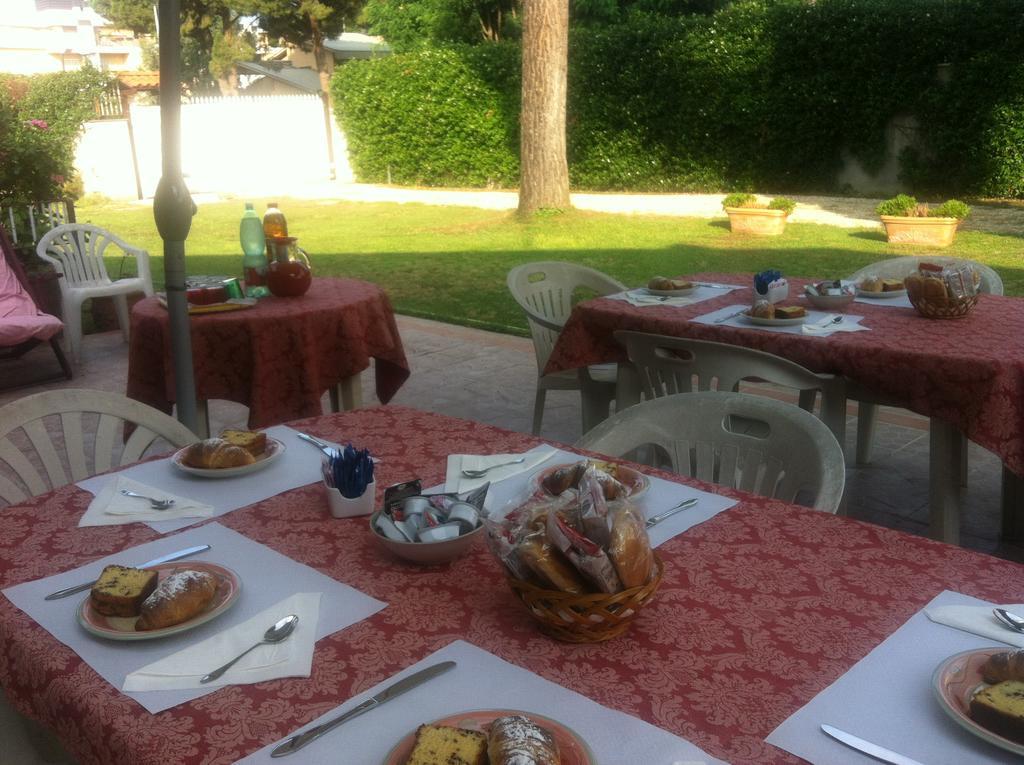 Bed and Breakfast La Casa Della Musica Ciampino Exterior foto
